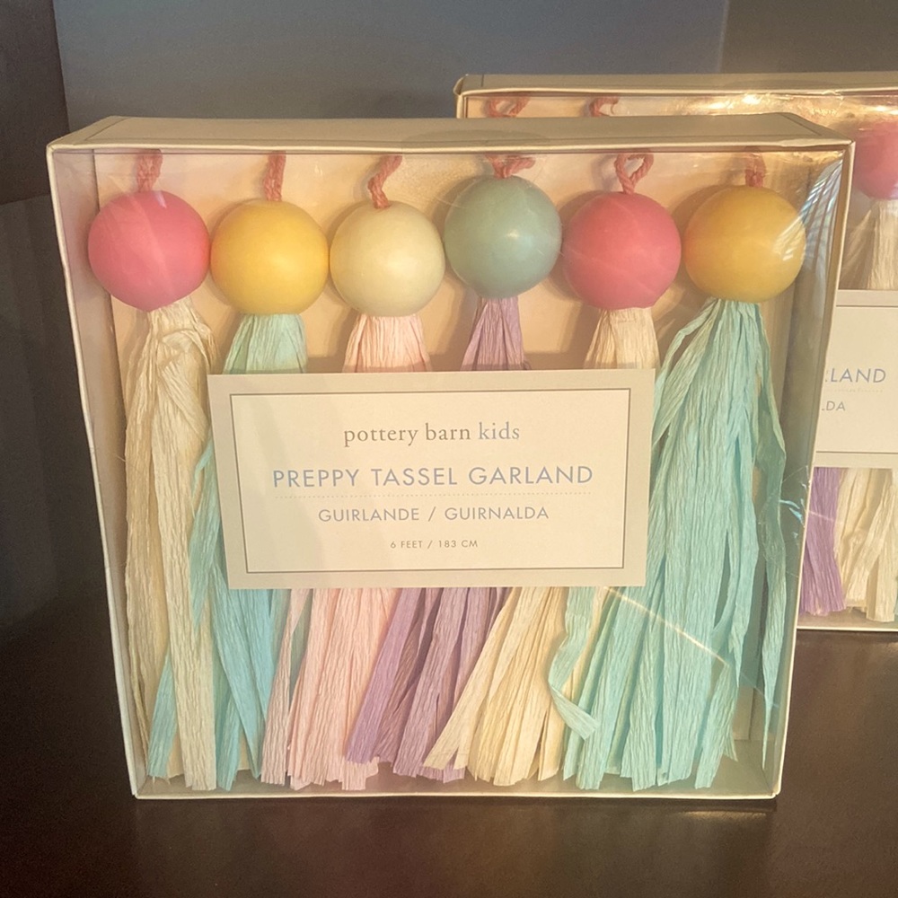 Tassel Garland
